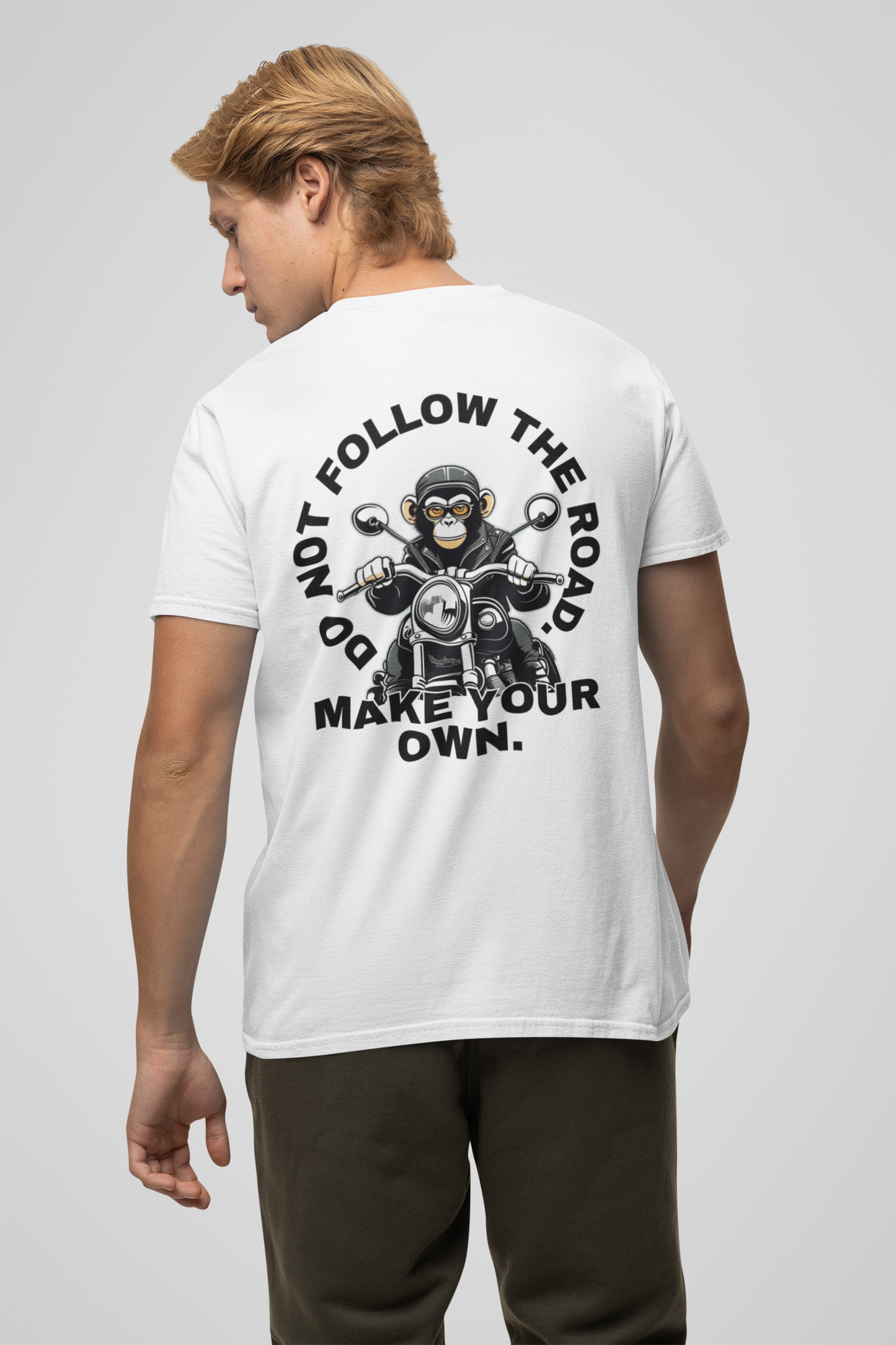 DO NOT FOLLOW THE ROAD MAKE YOUR OWN MONKEY PLAYERA CASUAL