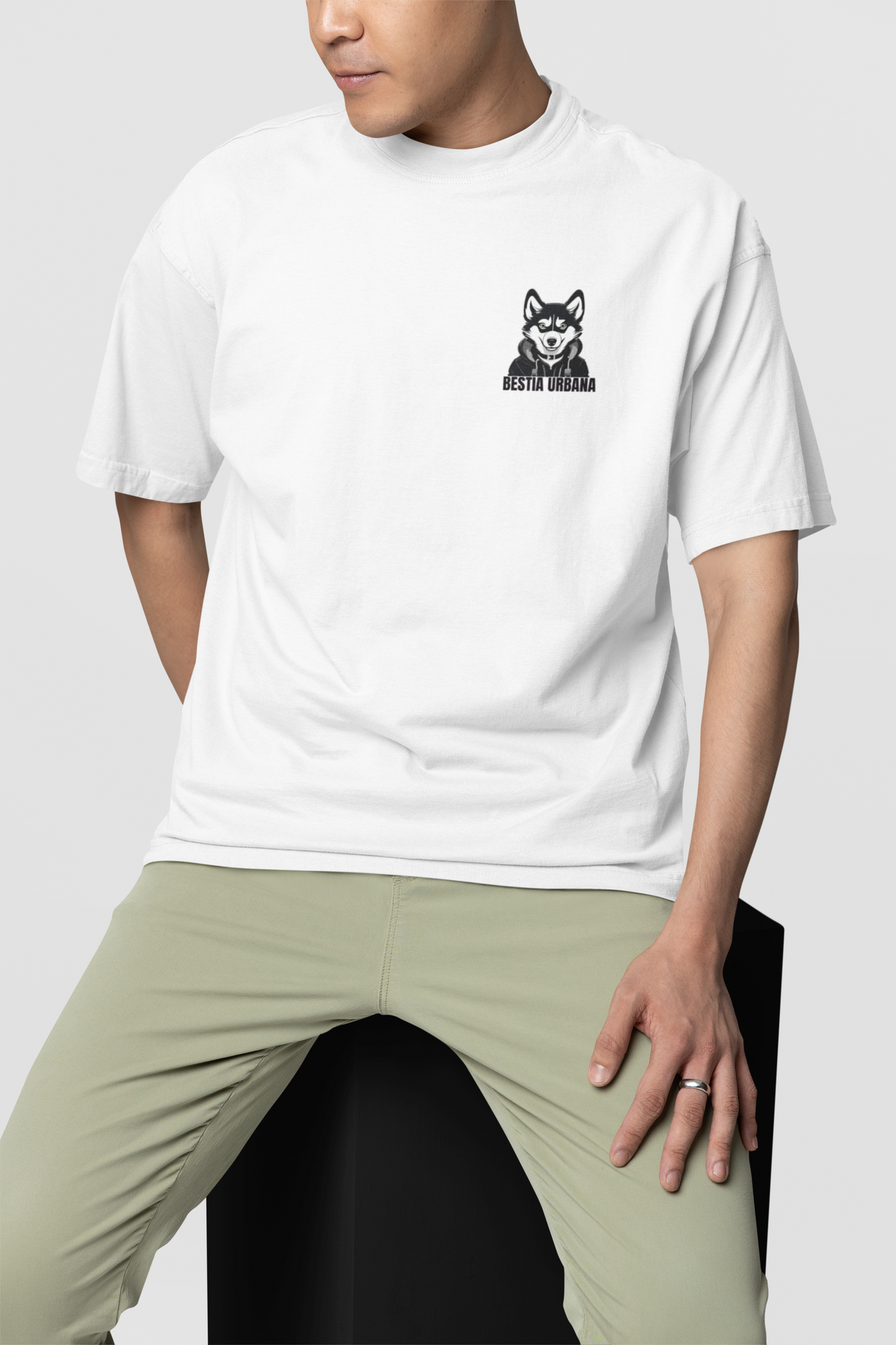 FEED MY WILL HUSKY PLAYERA OVERSIZED